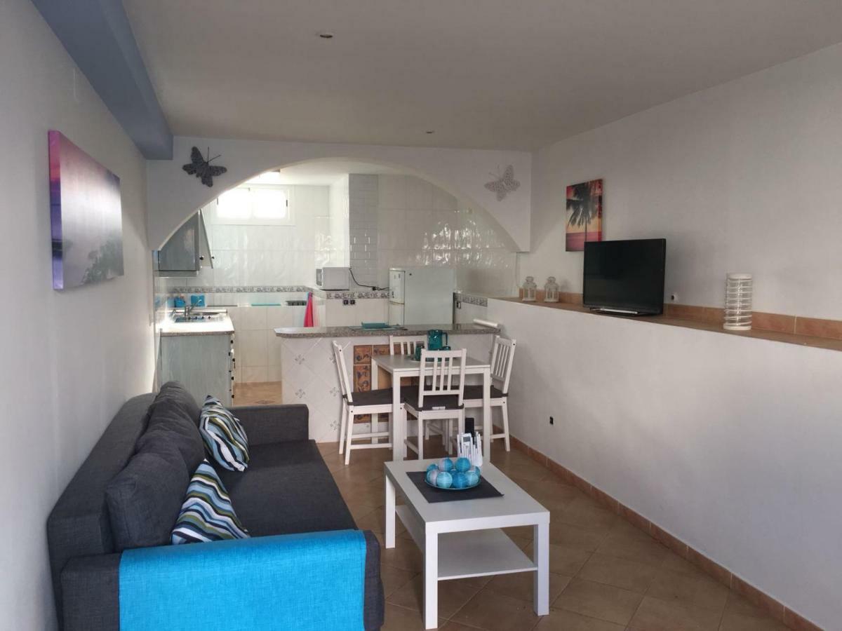 Apartamento Pueblo Rocio 80 内尔哈 外观 照片