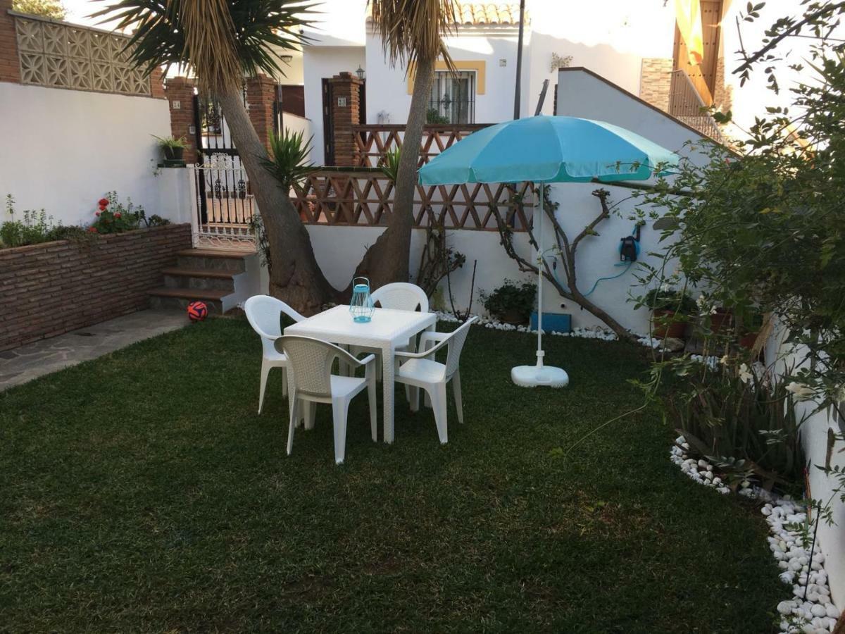 Apartamento Pueblo Rocio 80 内尔哈 外观 照片